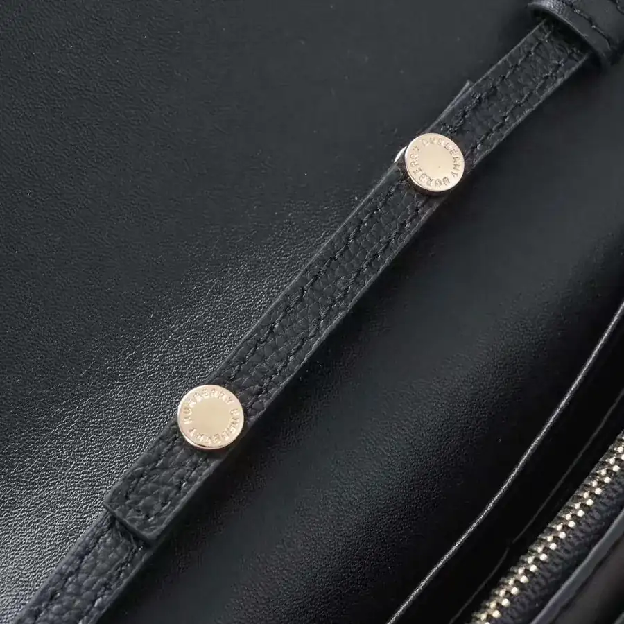 B Style Dual Use Shoulder Bag and Clutch with Interior Compartments
