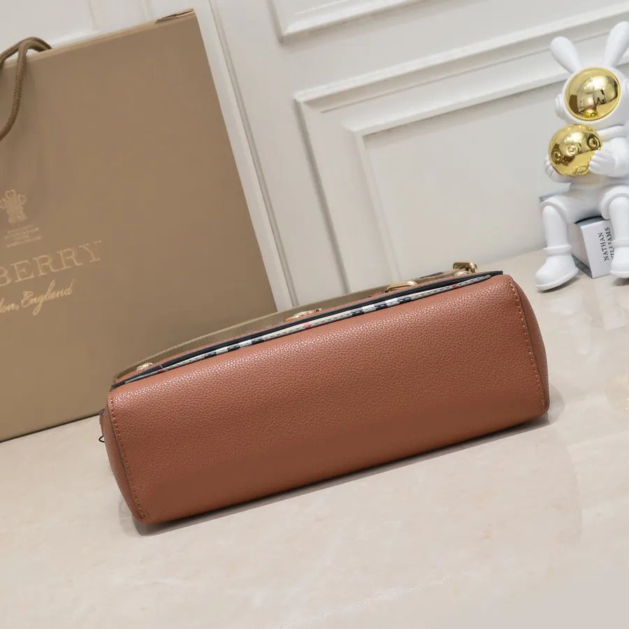 B Brand Upgraded Mini Crossbody Bag with Vintage Pattern