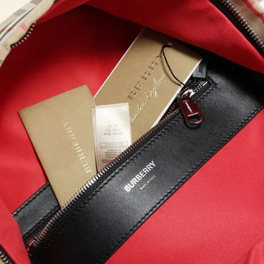 B Brand Upgraded Check Double Shoulder Bag with Smooth Leather Trim and Letter Embroidery Logo