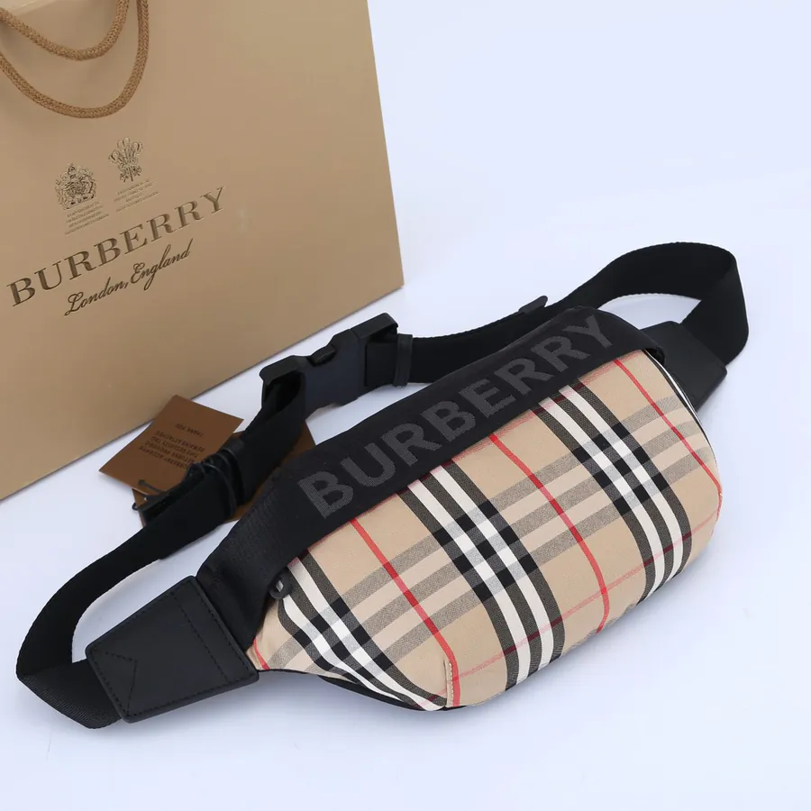 B Brand Upgraded Waist Bag in 70s Street Style