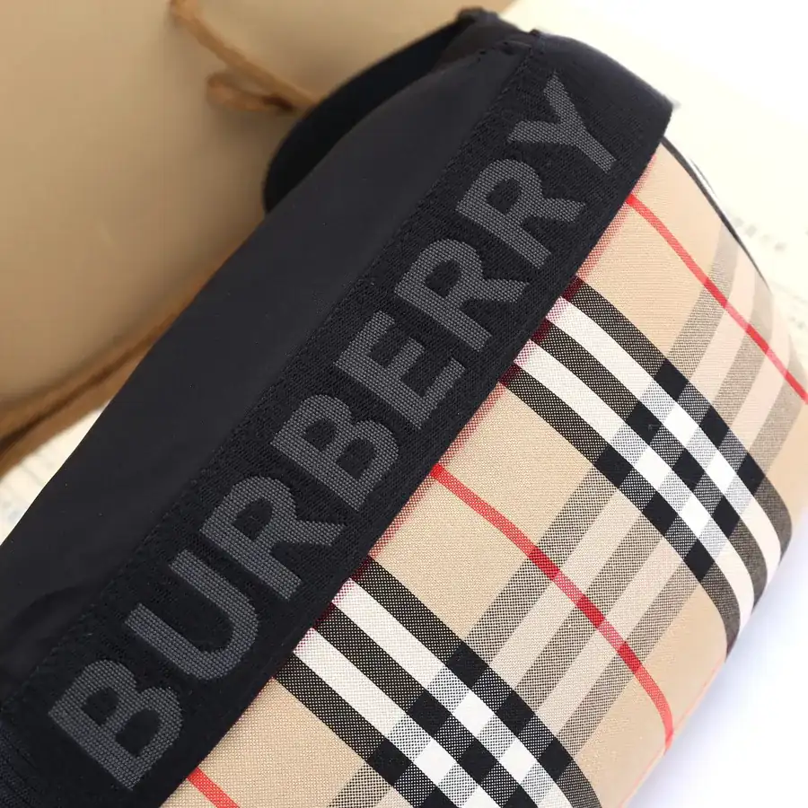 B Brand Upgraded Waist Bag in 70s Street Style