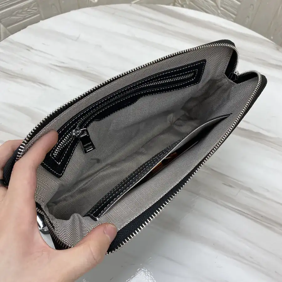 H Brand New Men's Wallet Premium Leather, Elegant Craftsmanship