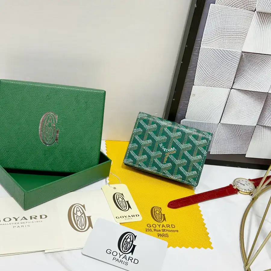 Goya Malhesherbes Business Card Holder with Organizer