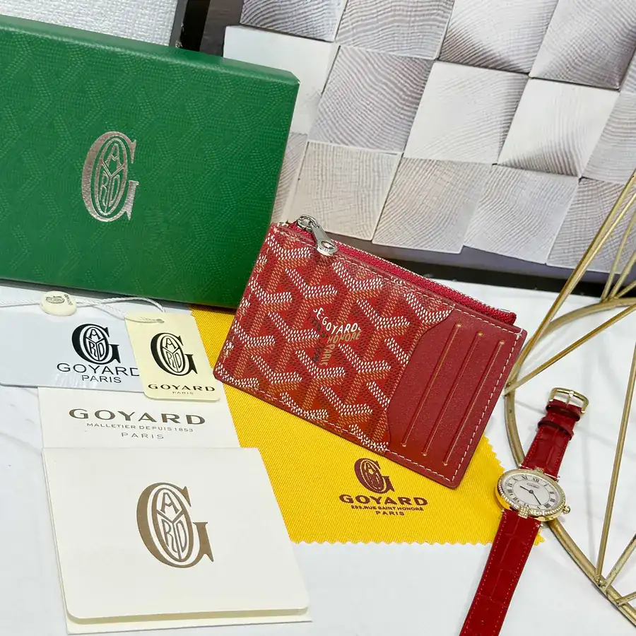 Goya Bourbon Zip Wallet Compact & Functional