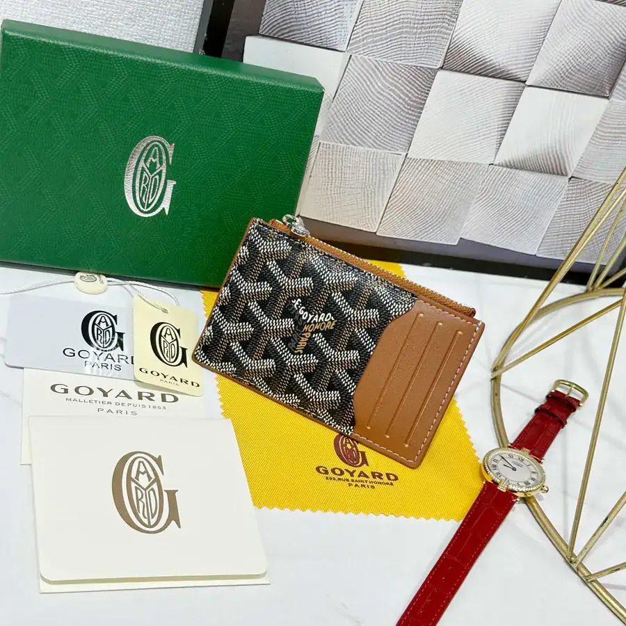 Goya Bourbon Zip Wallet Compact and Functional