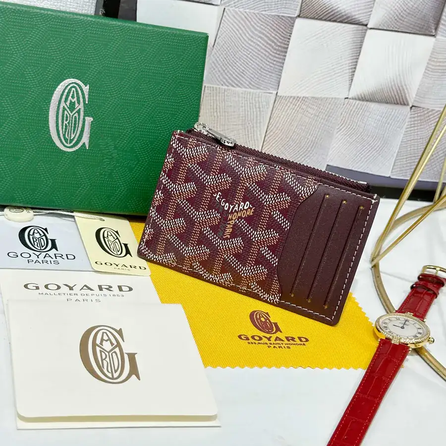 Goya Bourbon Zip Wallet with Practicality and Style
