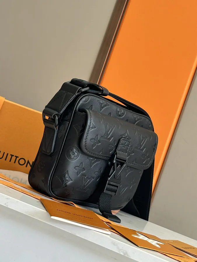 Top Original M12516 Getaway Briefcase