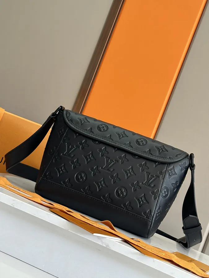 ULSE Mail Bag with Monogram Eise Canvas