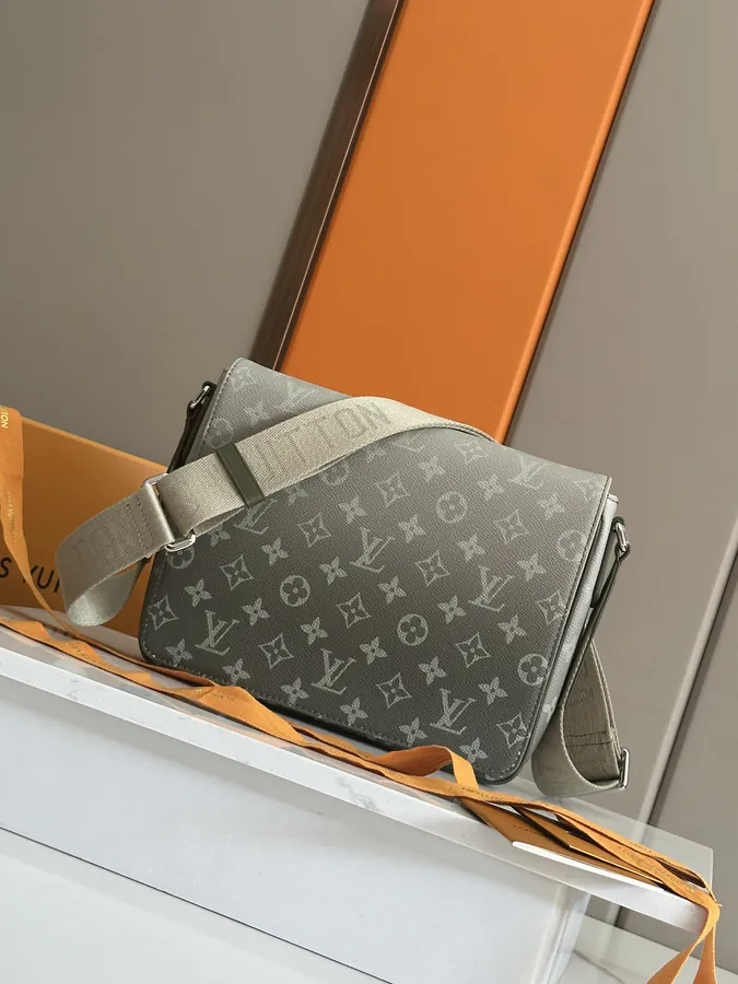 District Mini Messenger Bag Der Infini Coated Canvas