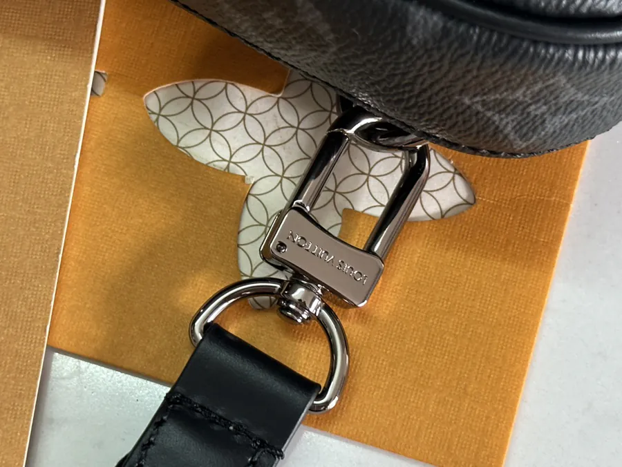 Original Avenue Shoulder Bag with Monogram Macassar Canvas and Leather Trim