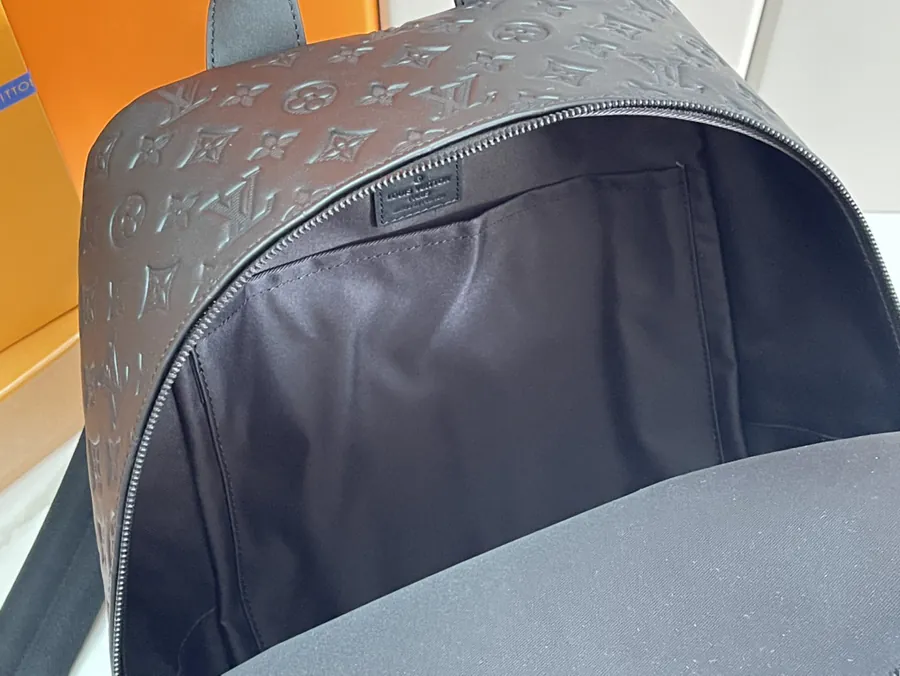 Montegrappa Racing Backpack in Black Grained Calfskin