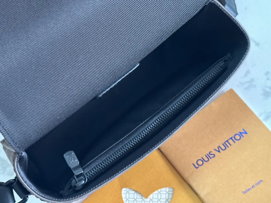 Louis Vuitton Steamer Mini Tote