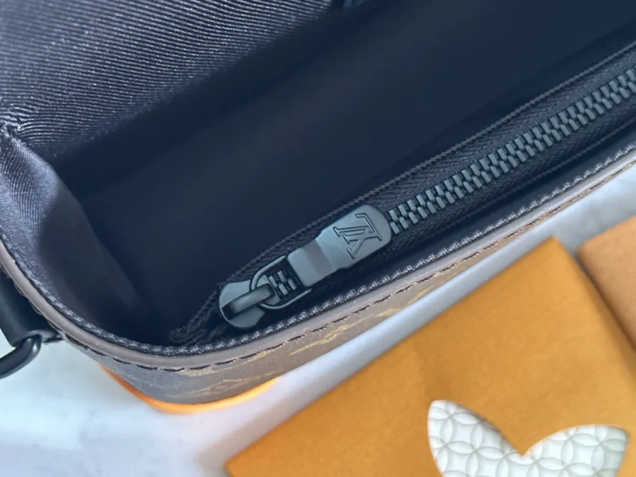 Louis Vuitton Steamer Mini Tote