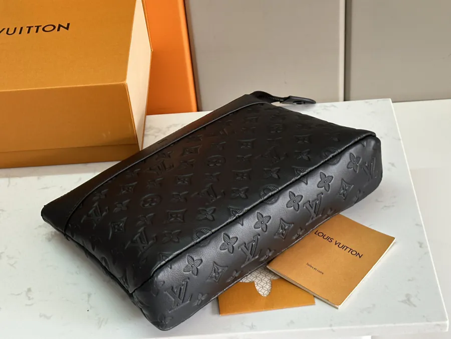 Top Original M82545 Pochette Voyage Souple Handbag