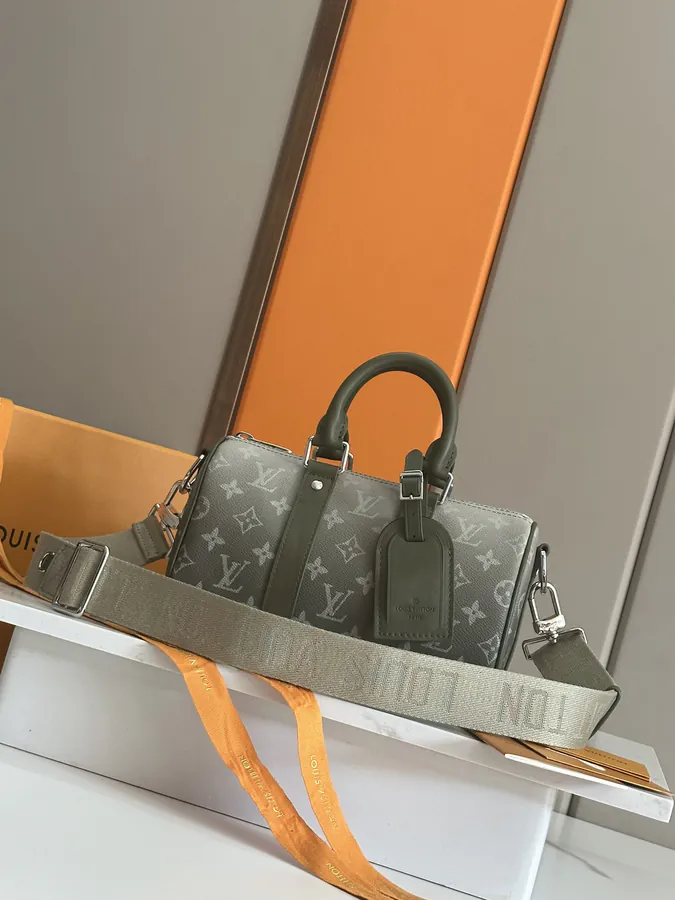 Keepal Bandouliere Ks Handbag Monogram Gradient Canvas