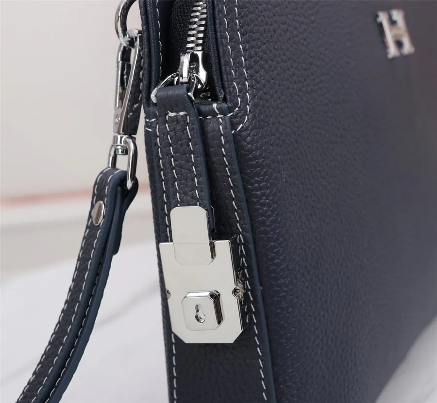Hermès 2022 New Style Single Pull Password Lock Handbag