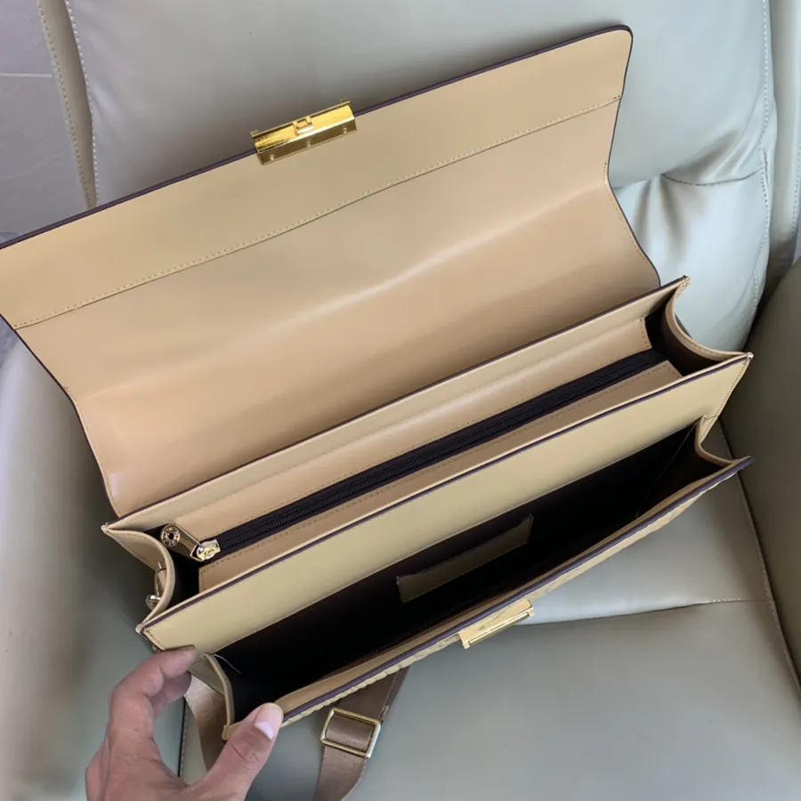 Accessory visual reference image