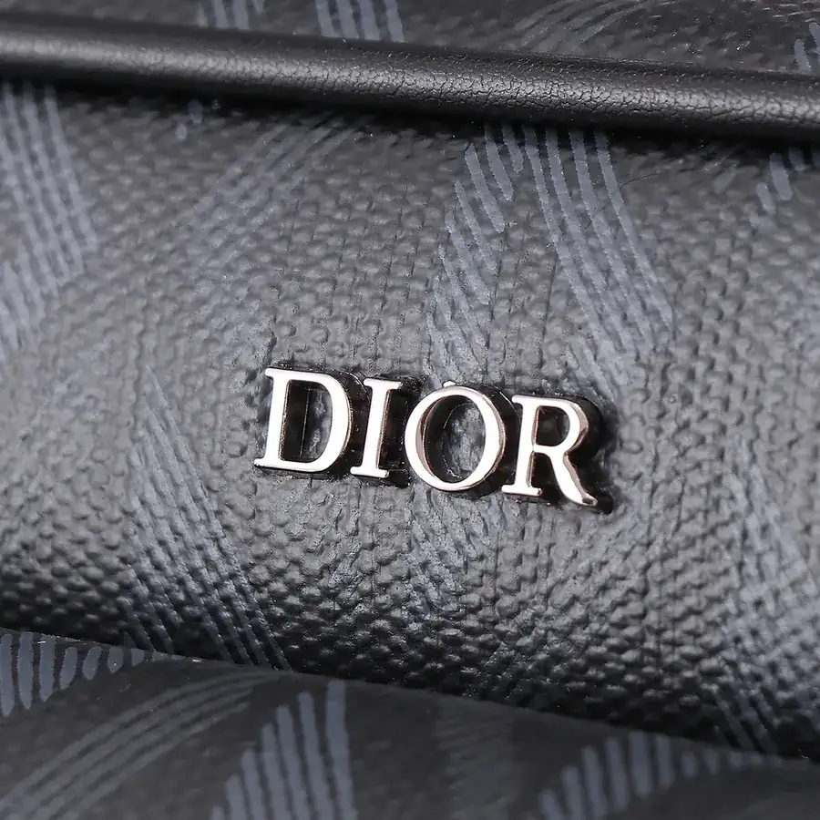 Marc Bohan Diamond Messenger Bag Small Size