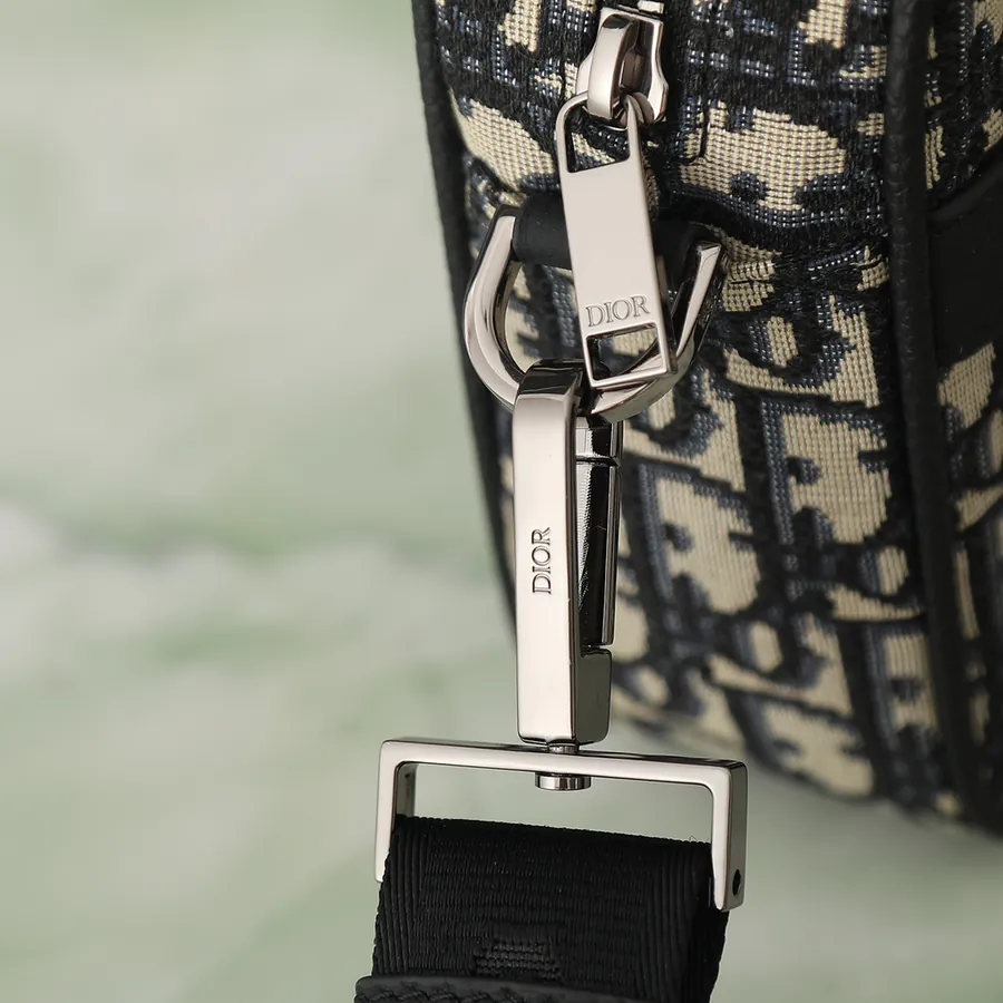 Safari Messenger Bag Practical and Compact