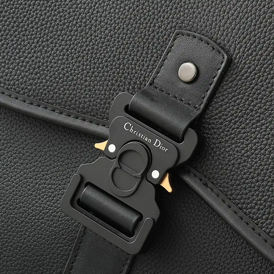 Gallop Detachable Adjustable Strap Aluminum Clasp Grained Calfskin Briefcase