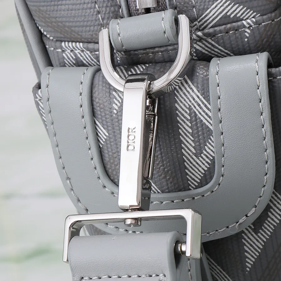 Hit the Road Messenger Bag 26 x 21 x 8 cm Modern Style