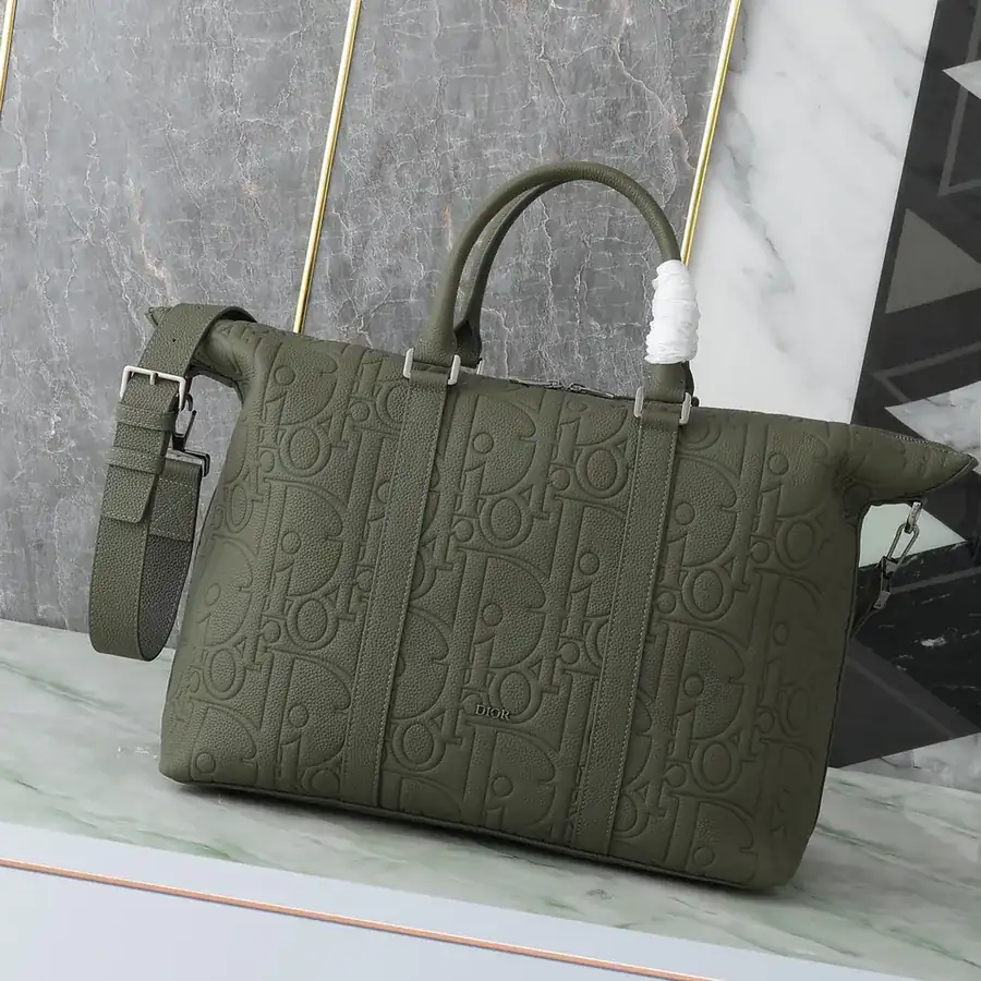 Dior Weekender 40 Handbag Classic and Elegant Design