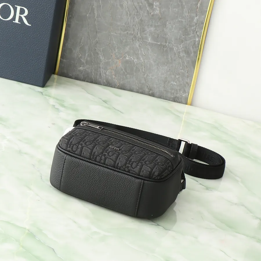 Rider 2.0 Zip Messenger Bag Mini Size