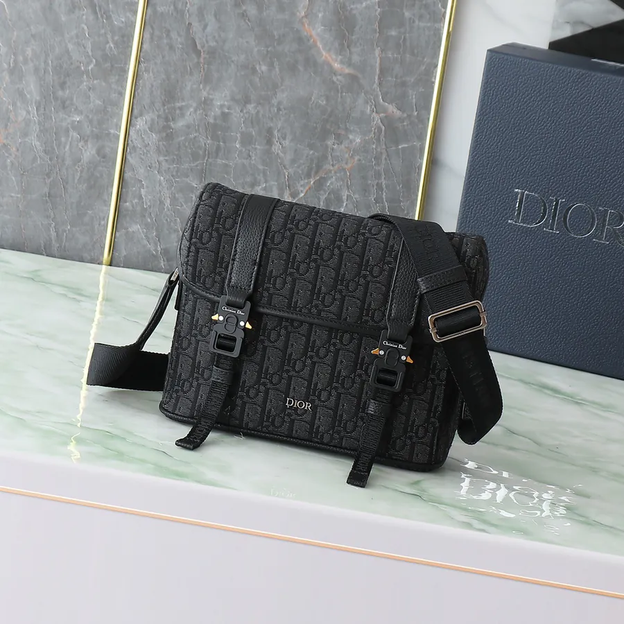 Hit The Road Flip Top Briefcase in Black Grained Calfskin
