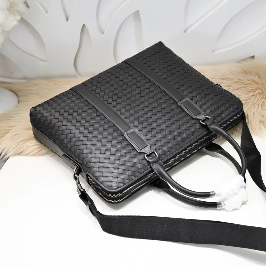 BV Latest Men's Briefcase Premium Leather, Elegant Design