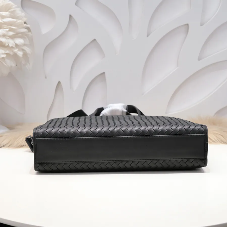 BV Latest Men's Briefcase Premium Quality, Elegant Design