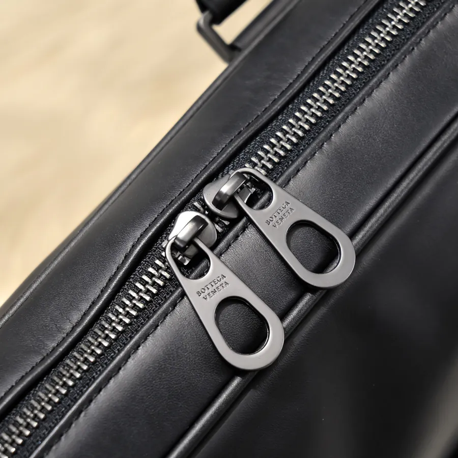 BV Latest Men's Briefcase Premium Quality, Elegant Design