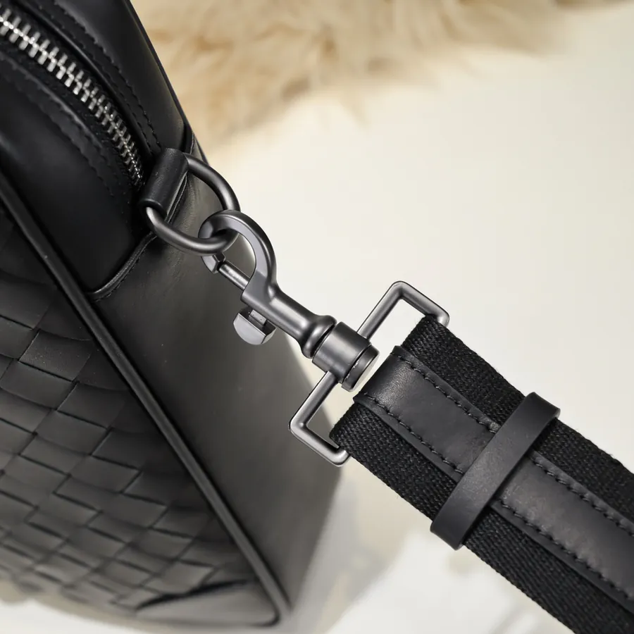 BV Latest Men's Briefcase Premium Leather, Elegant Design