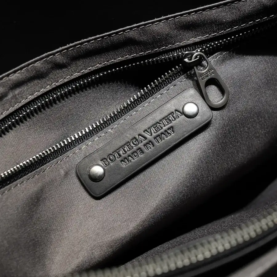 BV Latest Men's Briefcase Premium Quality