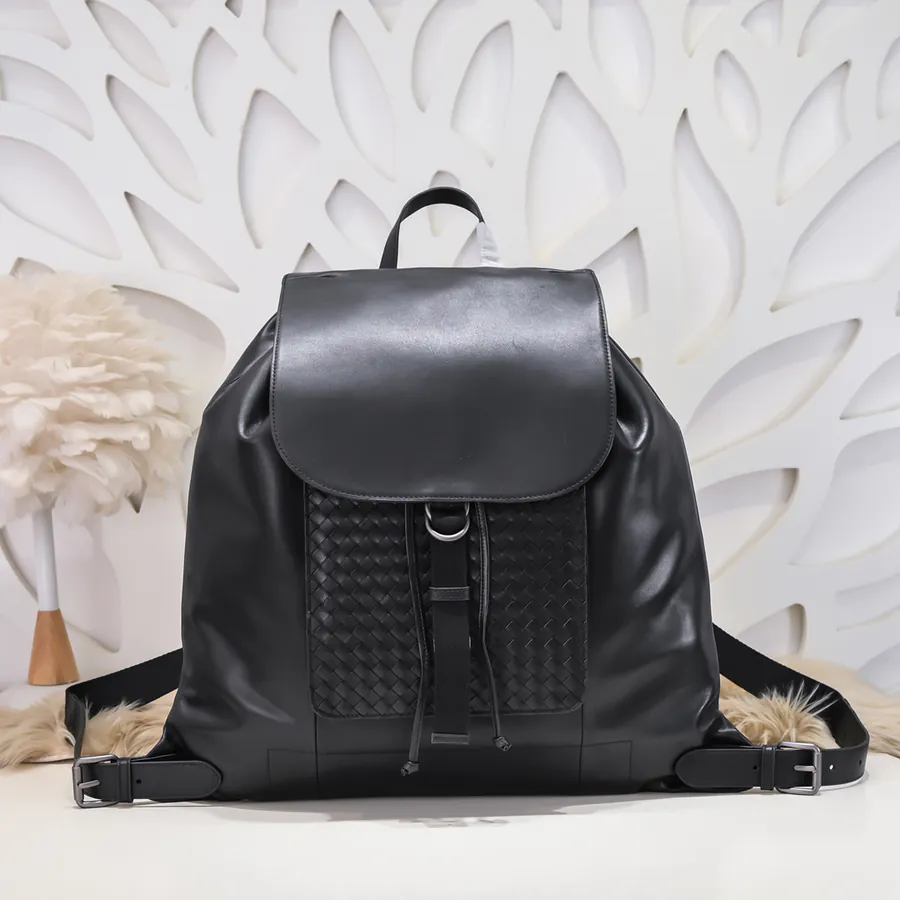 BV Latest Men's Backpack Premium Quality