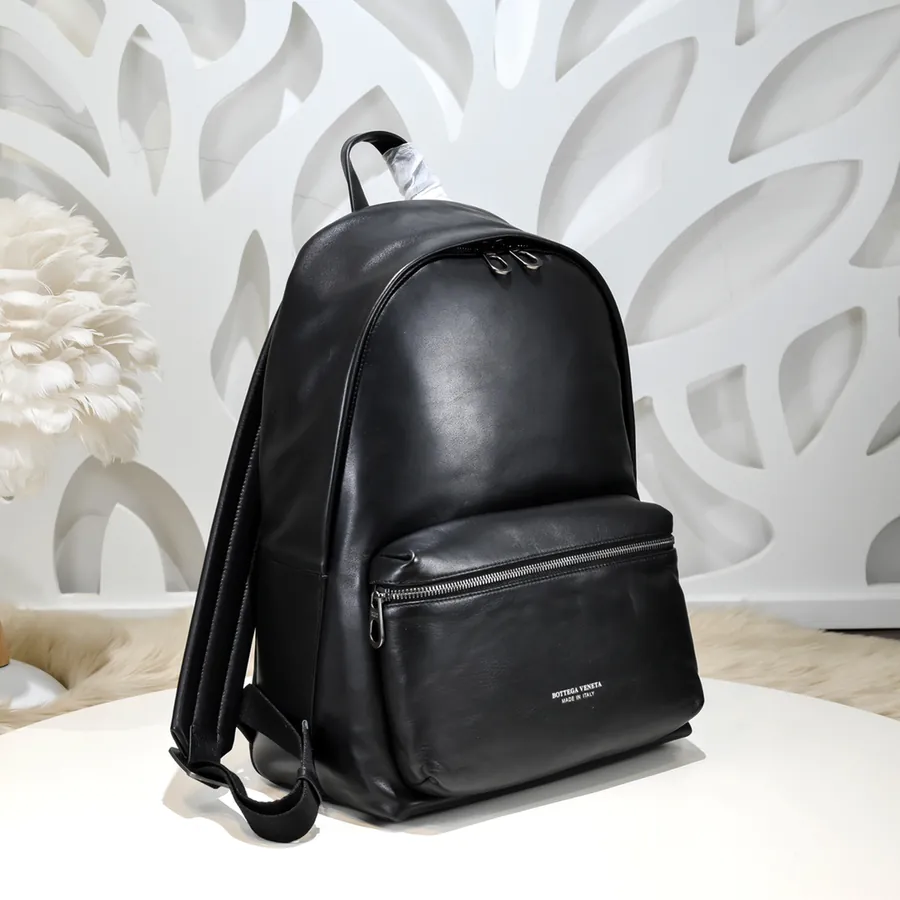 BV Latest Men's Backpack Premium Leather, Elegant Design