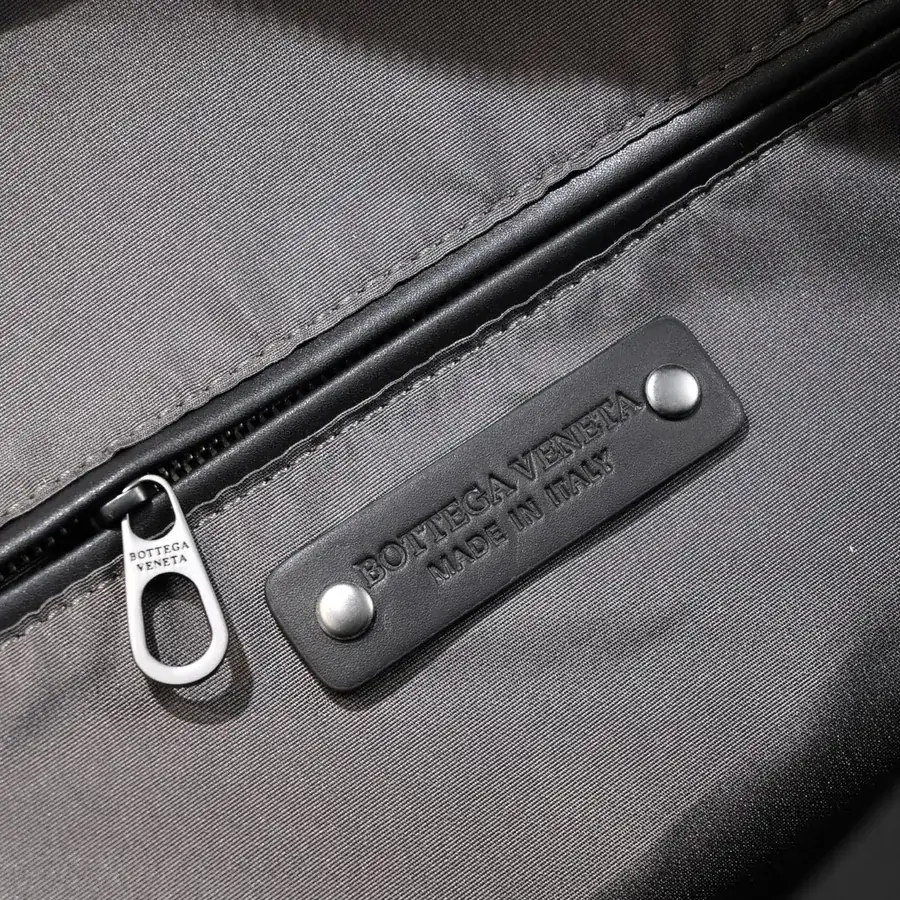 BV Latest Men's Backpack Premium Quality