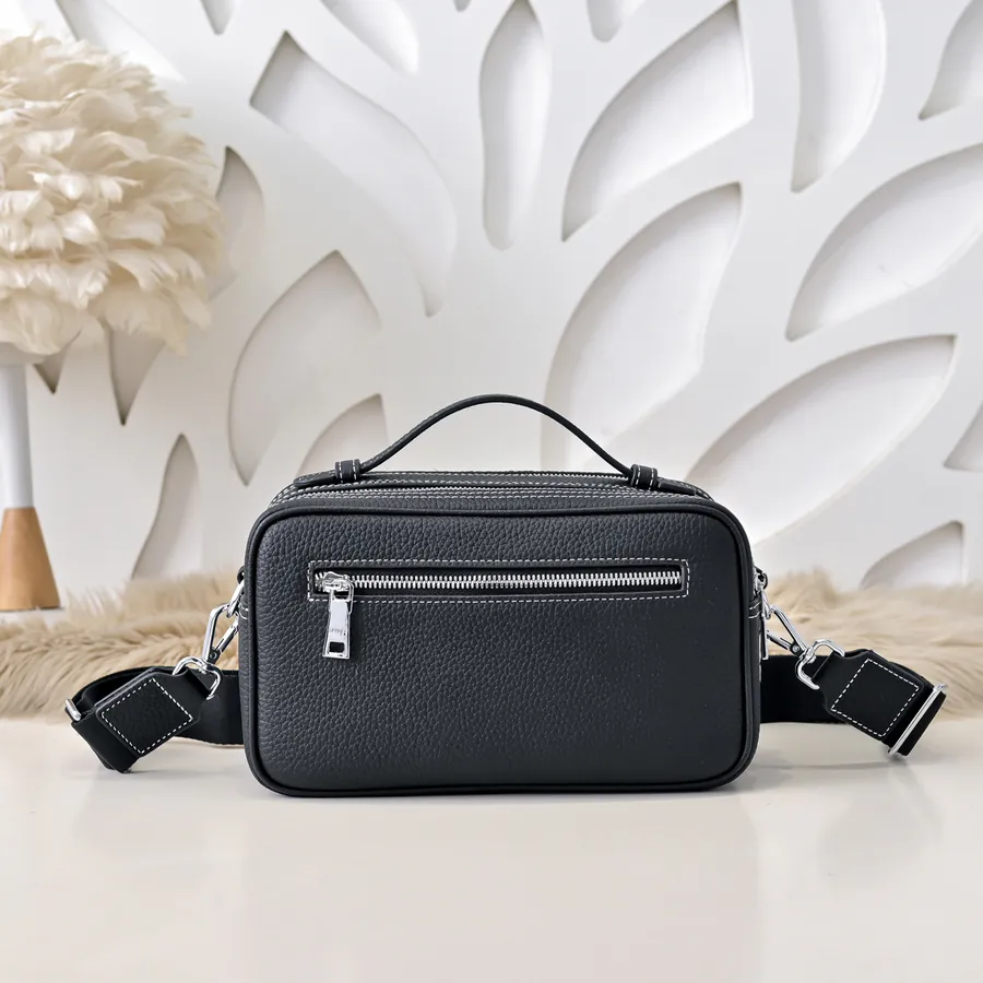Hermes Men's Crossbody Bag Premium Calfskin, Elegant Hardware