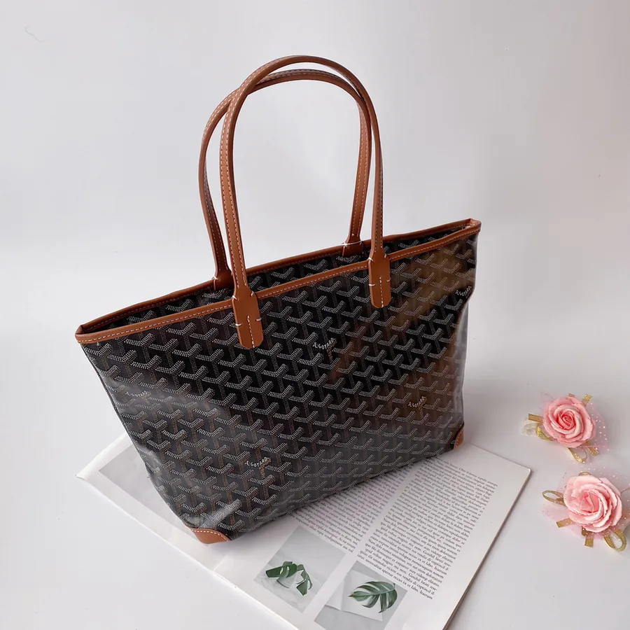 Artois Mini Zip Bucket Bag
