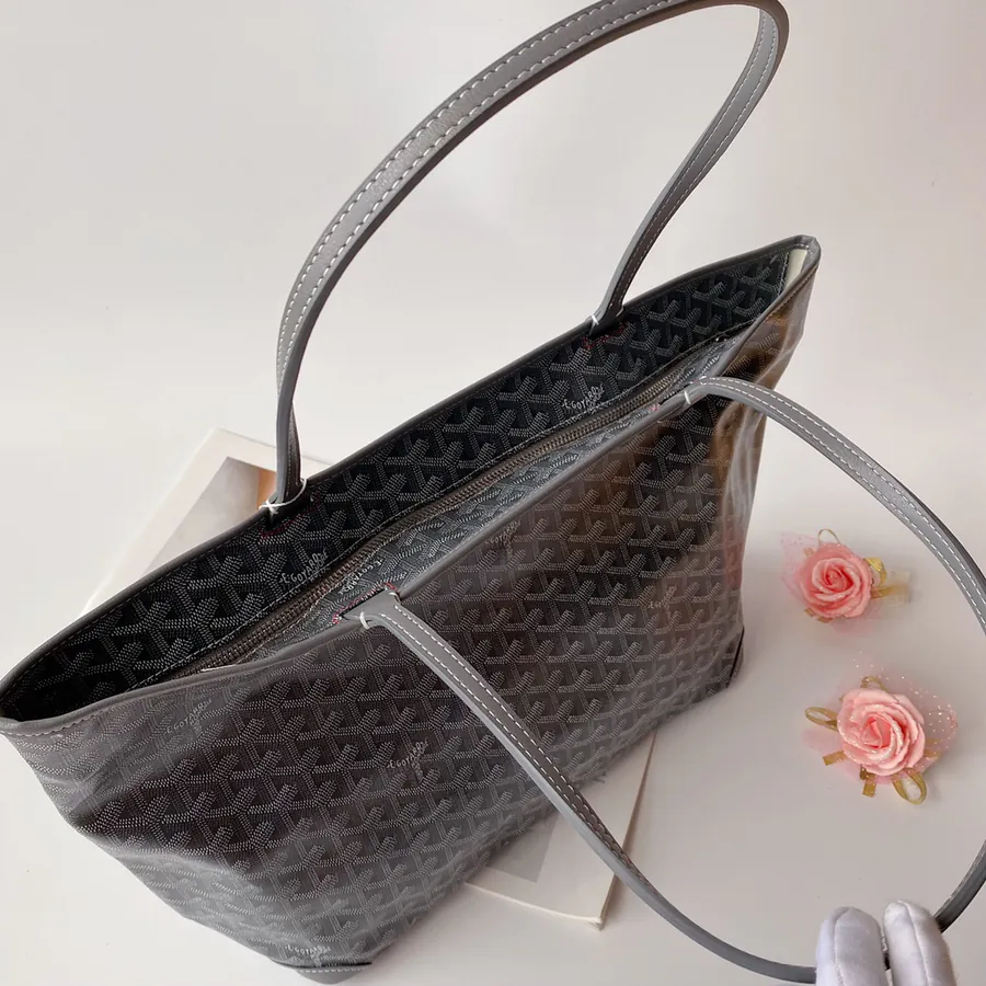 Artois Bucket Bag Large Zipper