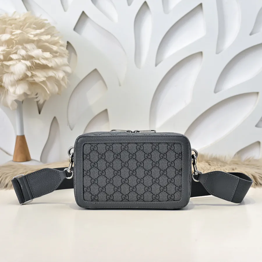 Gucci Men's Crossbody Bag Premium Leather, Elegant Hardware