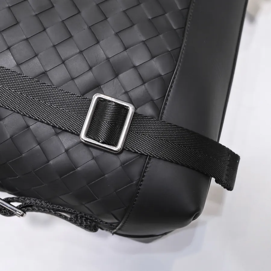 BV Latest Men's Backpack Premium Leather, Elegant Design