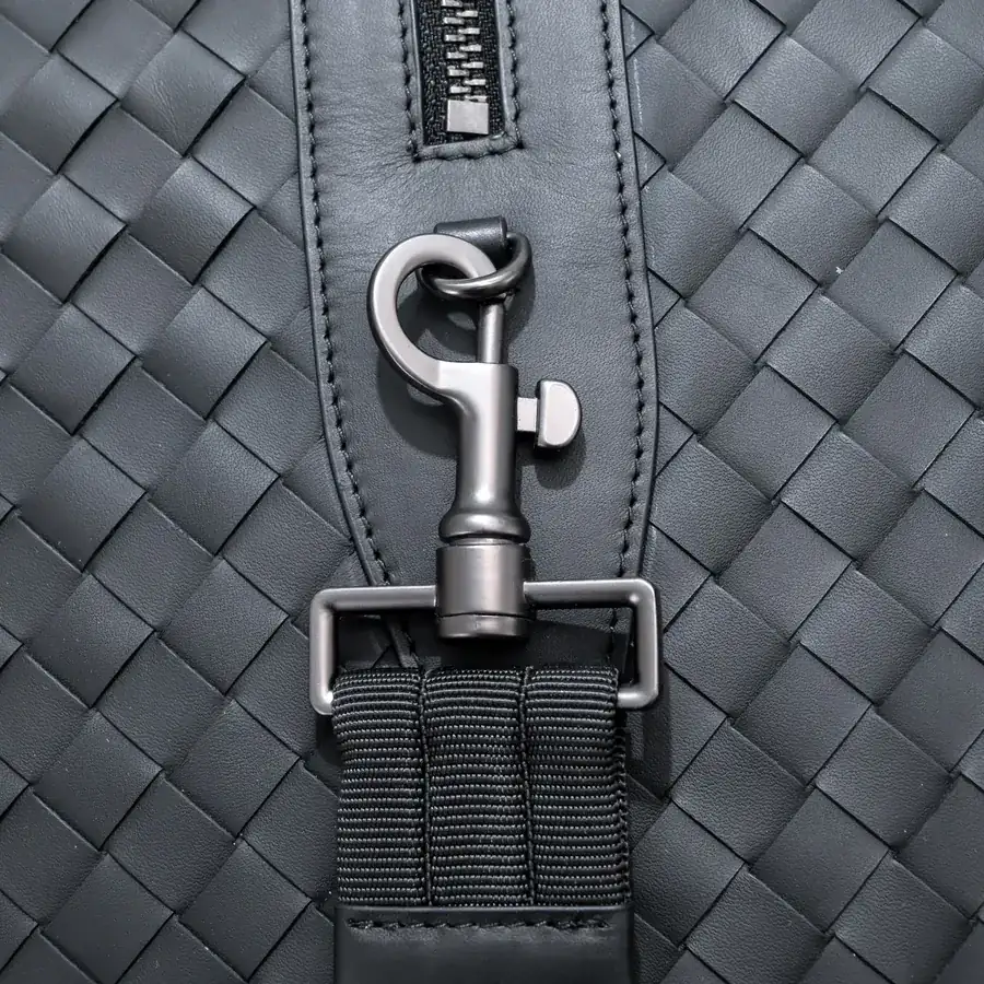 New Men's Travel Bag Premium Quality