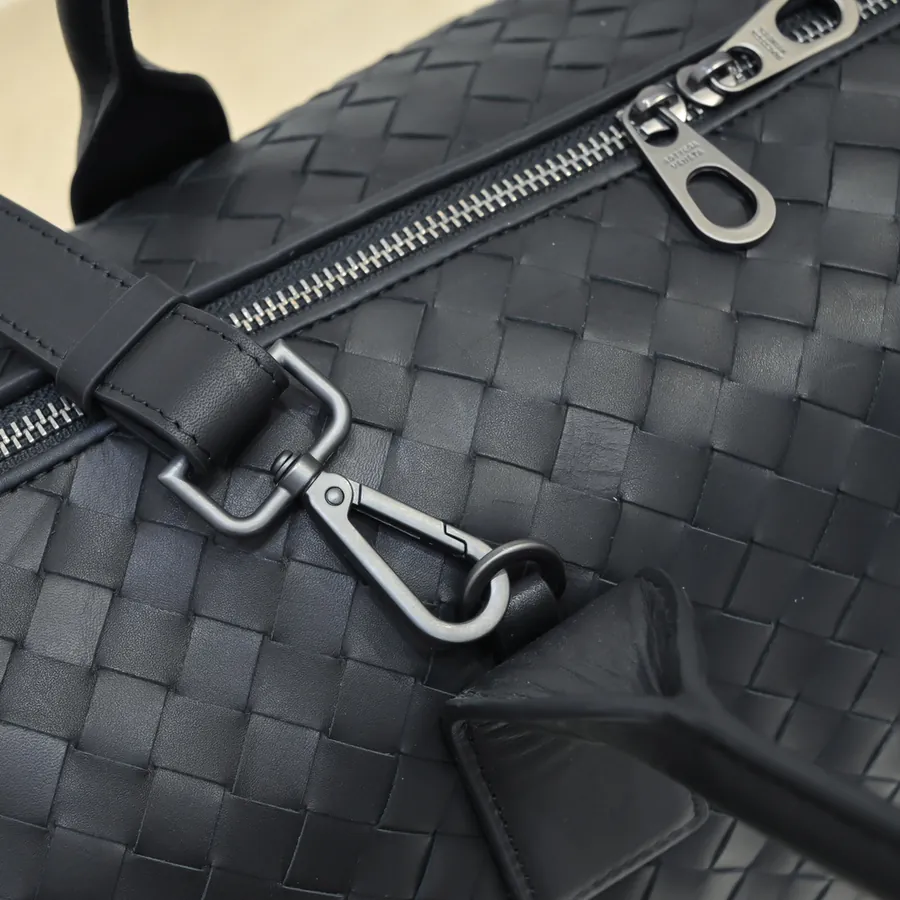 BV Latest Men's Travel Bag Premium Quality, Official Website Synchronized