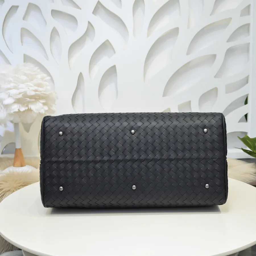 BV Latest Men's Travel Bag Premium Quality, Official Website Synchronized