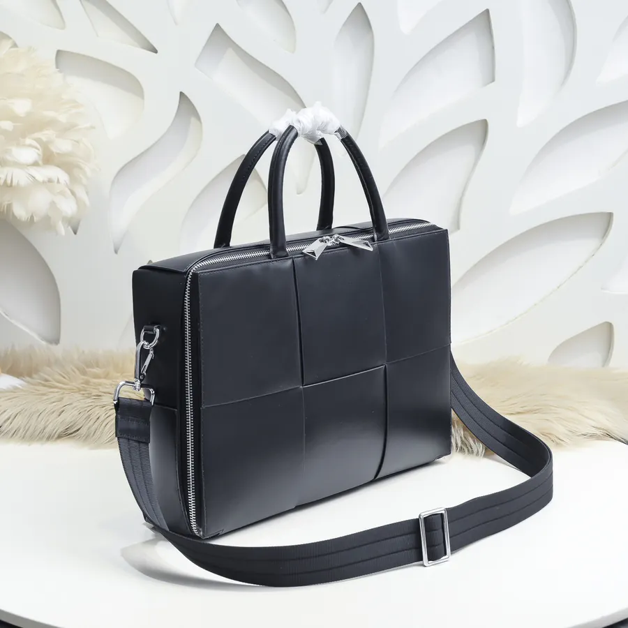 BV Latest Men's Briefcase Premium Leather, Elegant Design