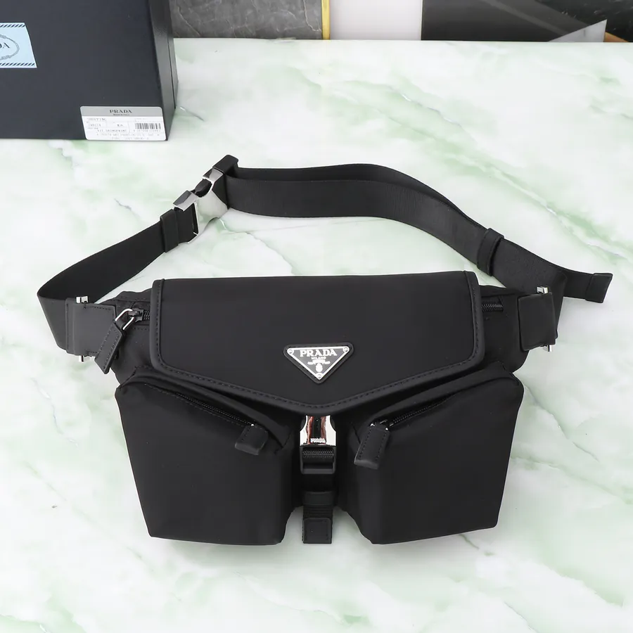 Top Original Box Bag with Modern Geometry and Soft Texture