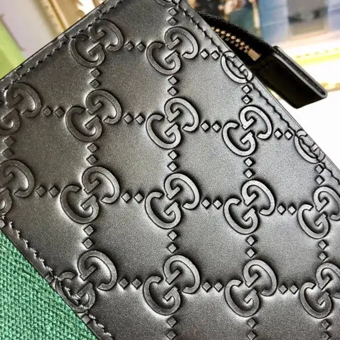 G Brand Premium Handbag with Green Box Packaging