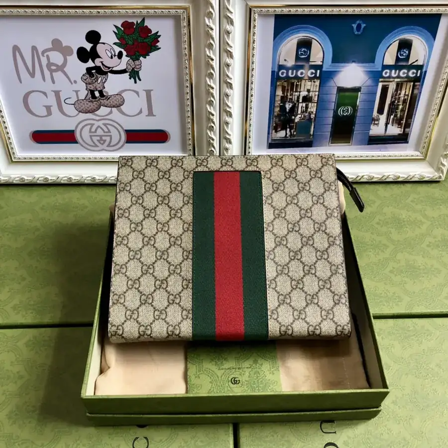 G Brand Latest Handbag with Green Box Packaging