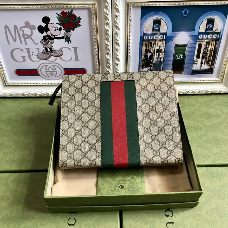 G Brand Latest Handbag with Green Box Packaging