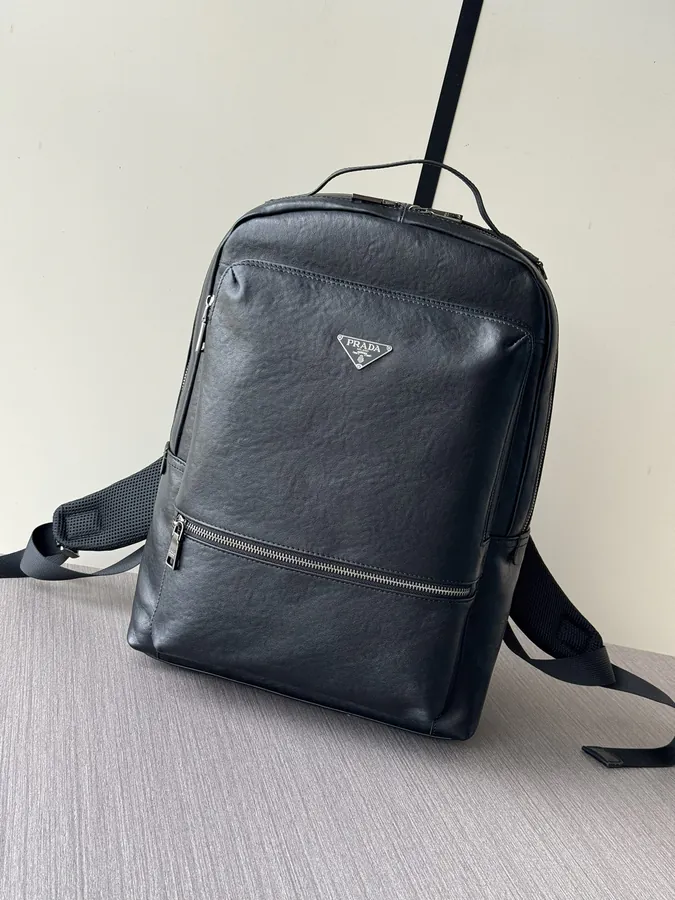 Prada Premium Handbag 2024 Latest Trendy Style